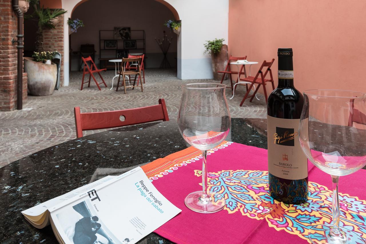 Casa Asso Di Coppe B&B Alba  Bagian luar foto