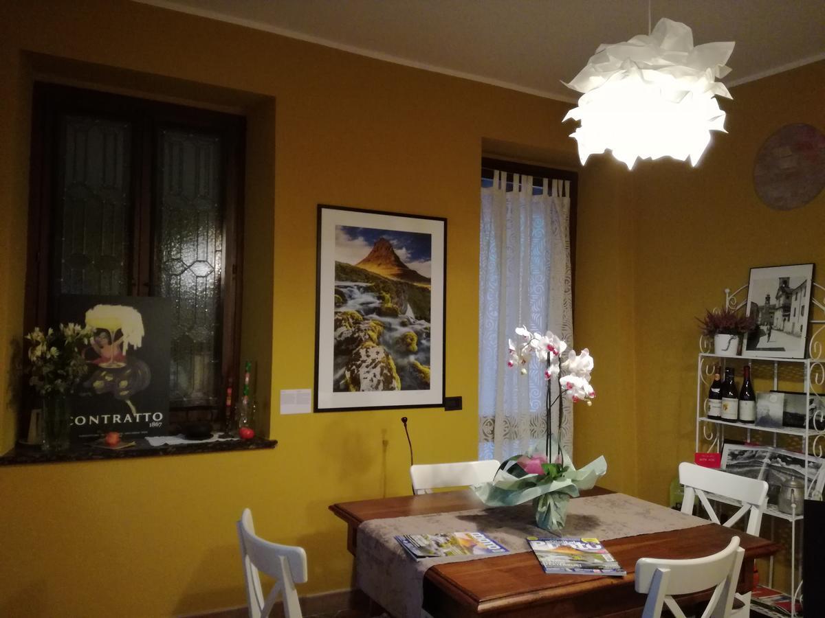 Casa Asso Di Coppe B&B Alba  Bagian luar foto